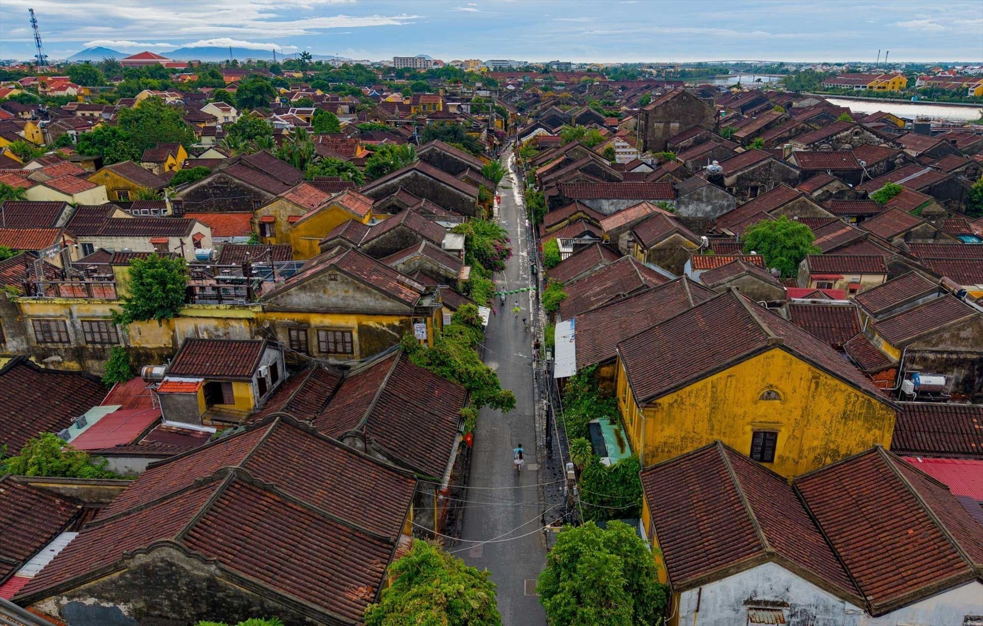 Nghe thời gian kể chuyện phố Hội