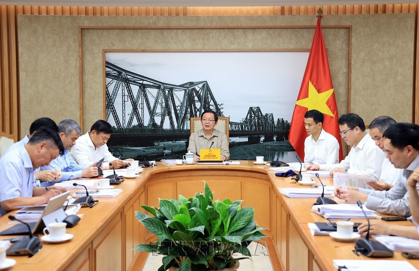 Phó Thủ tướng Hồ Quốc Dũng: Thúc đẩy ngành công nghiệp đóng tàu của Hải Phòng tiếp tục phát triển