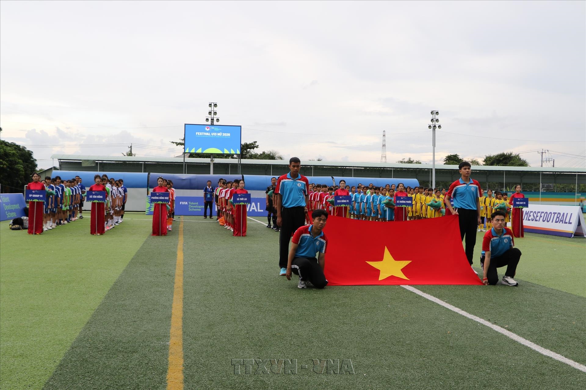 Nuôi dưỡng ước mơ khoác áo đội tuyển bóng đá nữ quốc gia từ lứa tuổi học đường