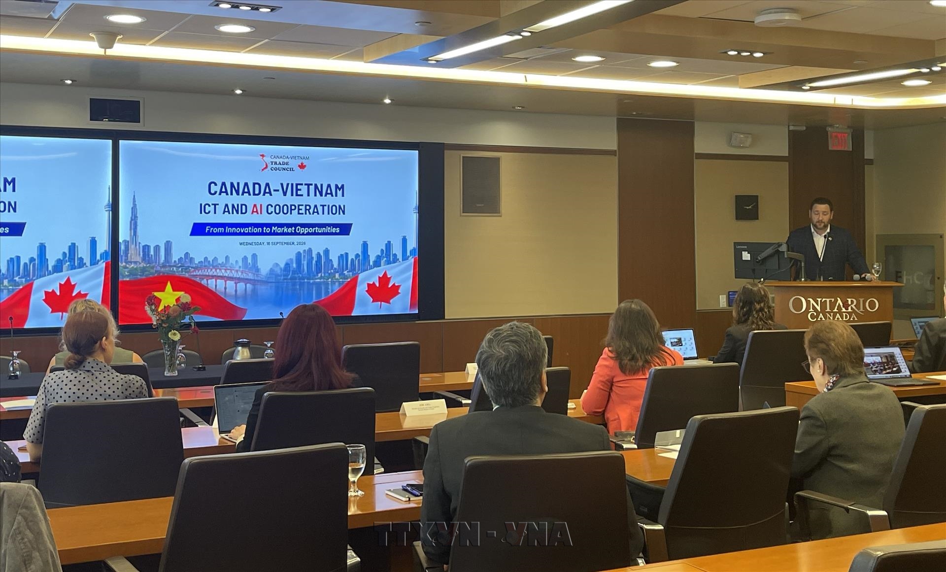 Chuyên gia gợi mở cách kết nối hai hệ sinh thái công nghệ Việt Nam - Canada