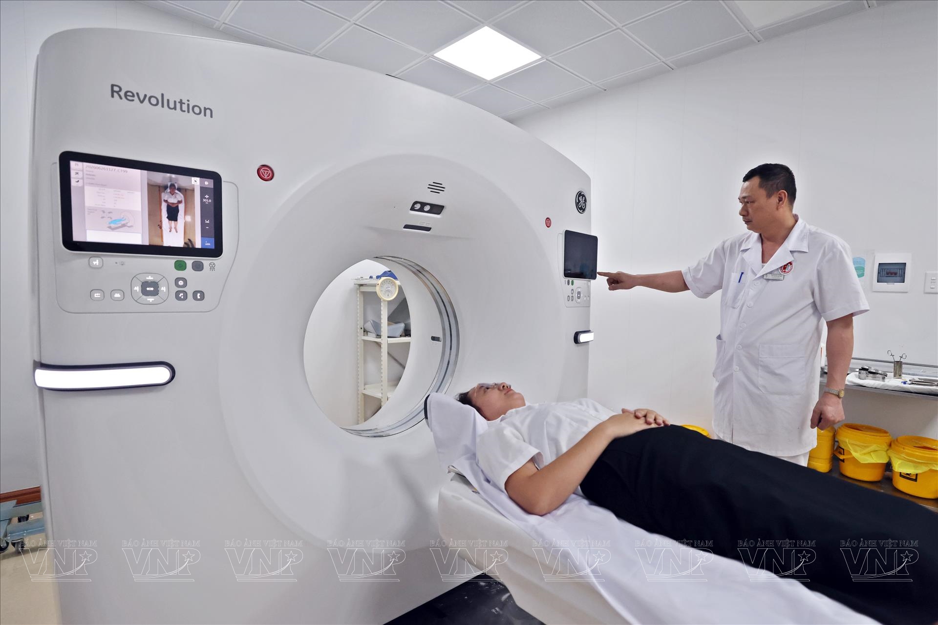 Bệnh viện Việt Nam - Thụy Điển Uông Bí: Hiện thực hóa tinh thần Nghị quyết 57-NQ/TW bằng y học thông minh