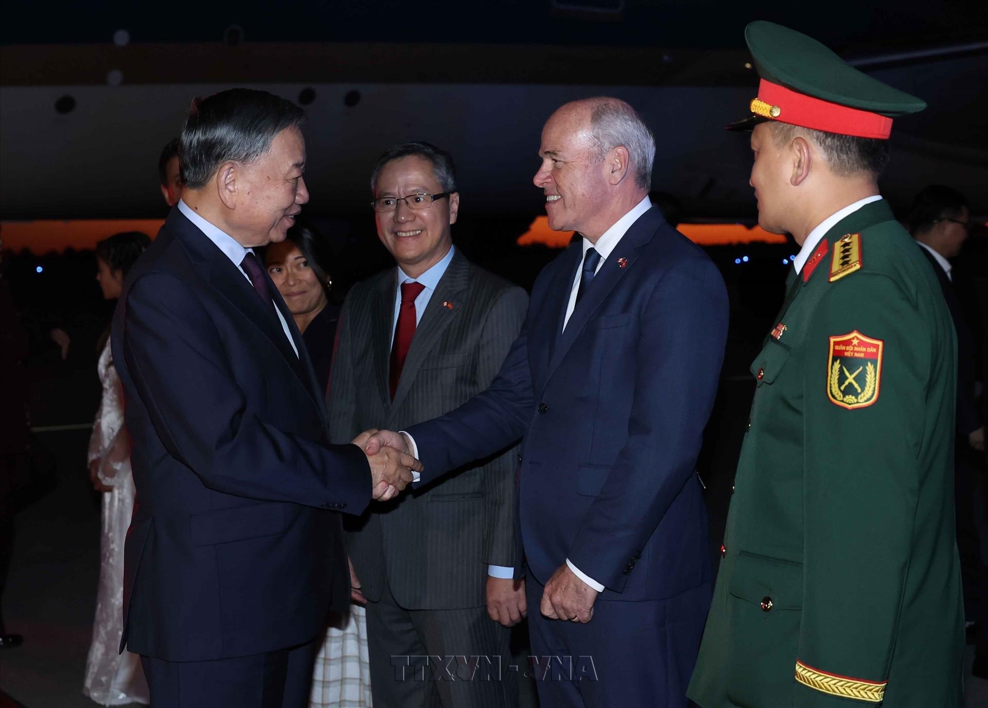 Vietnamese top leader begins State visit to Canada