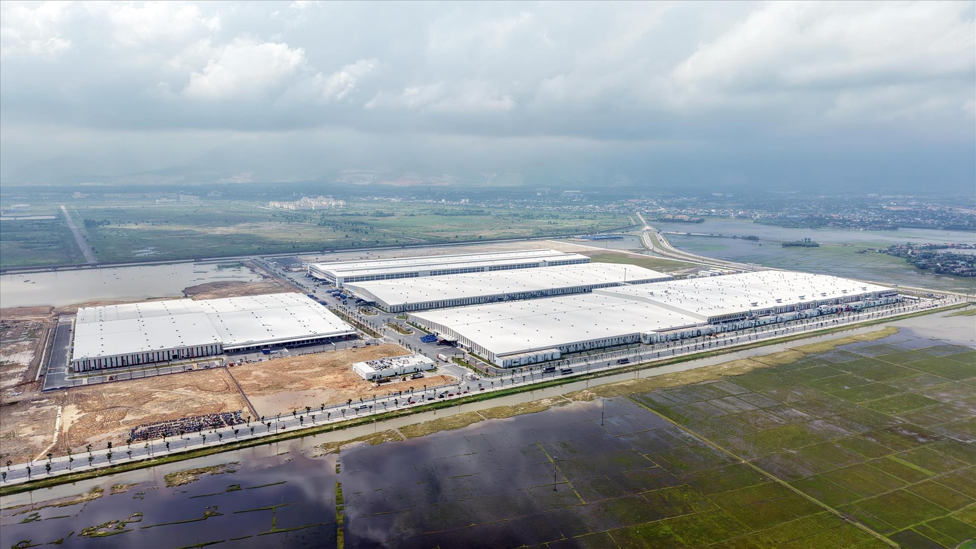 Giao thông mở đường cho logistics tại Khu kinh tế Vũng Áng (Hà Tĩnh)