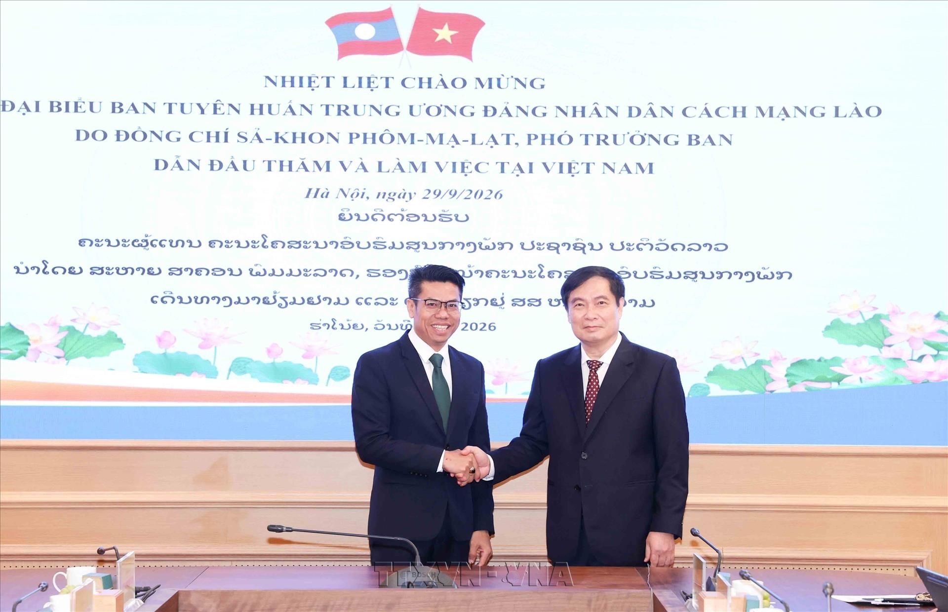 Việt Nam - Lào thúc đẩy hợp tác tuyên giáo, tăng cường trao đổi cán bộ