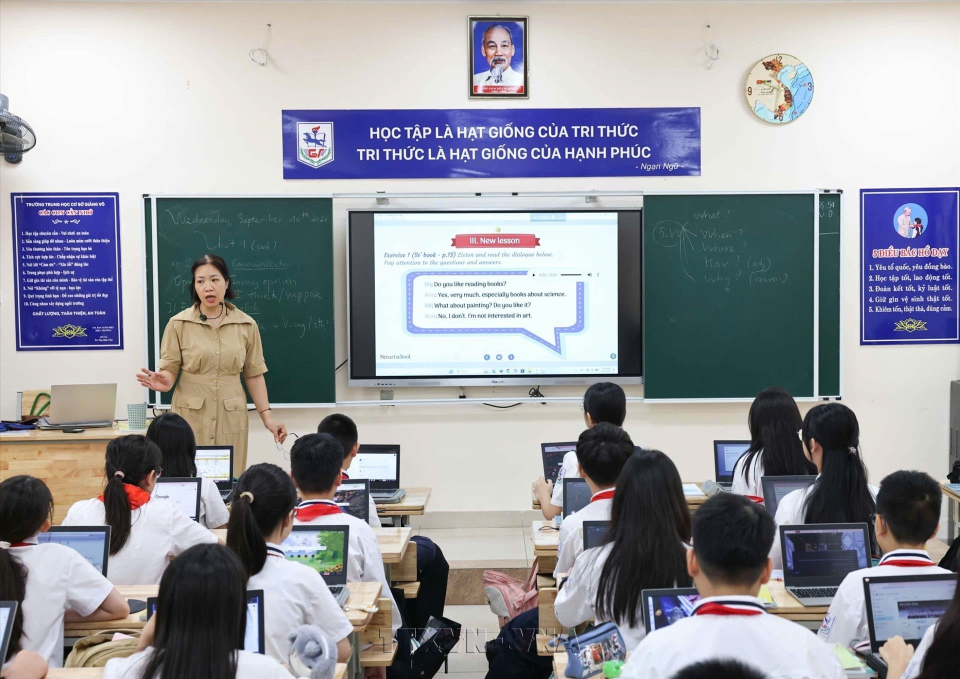 Hà Nội thúc đẩy chuyển đổi số từ mô hình Lớp học số Google