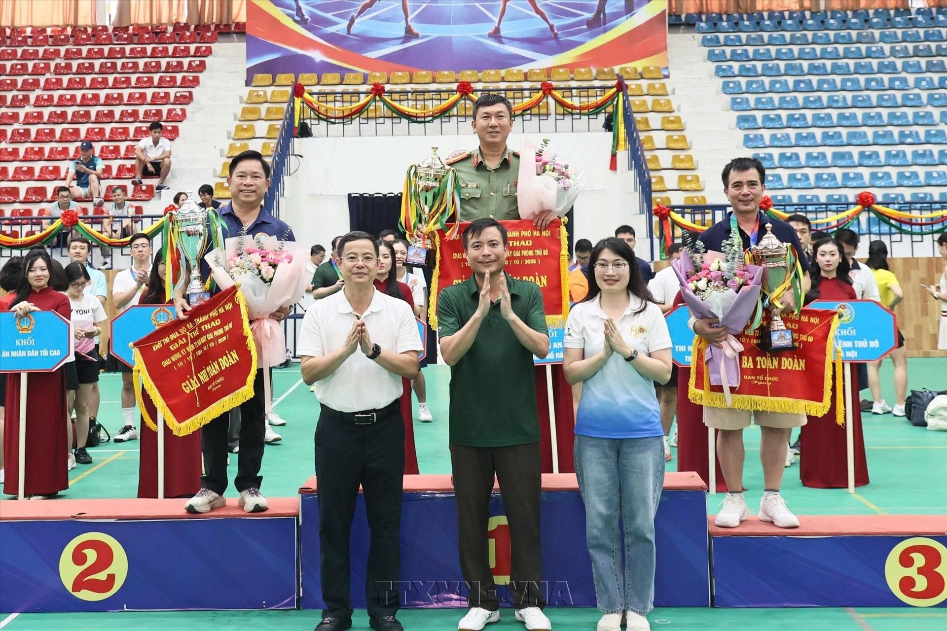 Kỷ niệm 72 năm Ngày Giải phóng Thủ đô 10/10: Sôi nổi các hoạt động thể thao Khối cơ quan nội chính – tư pháp