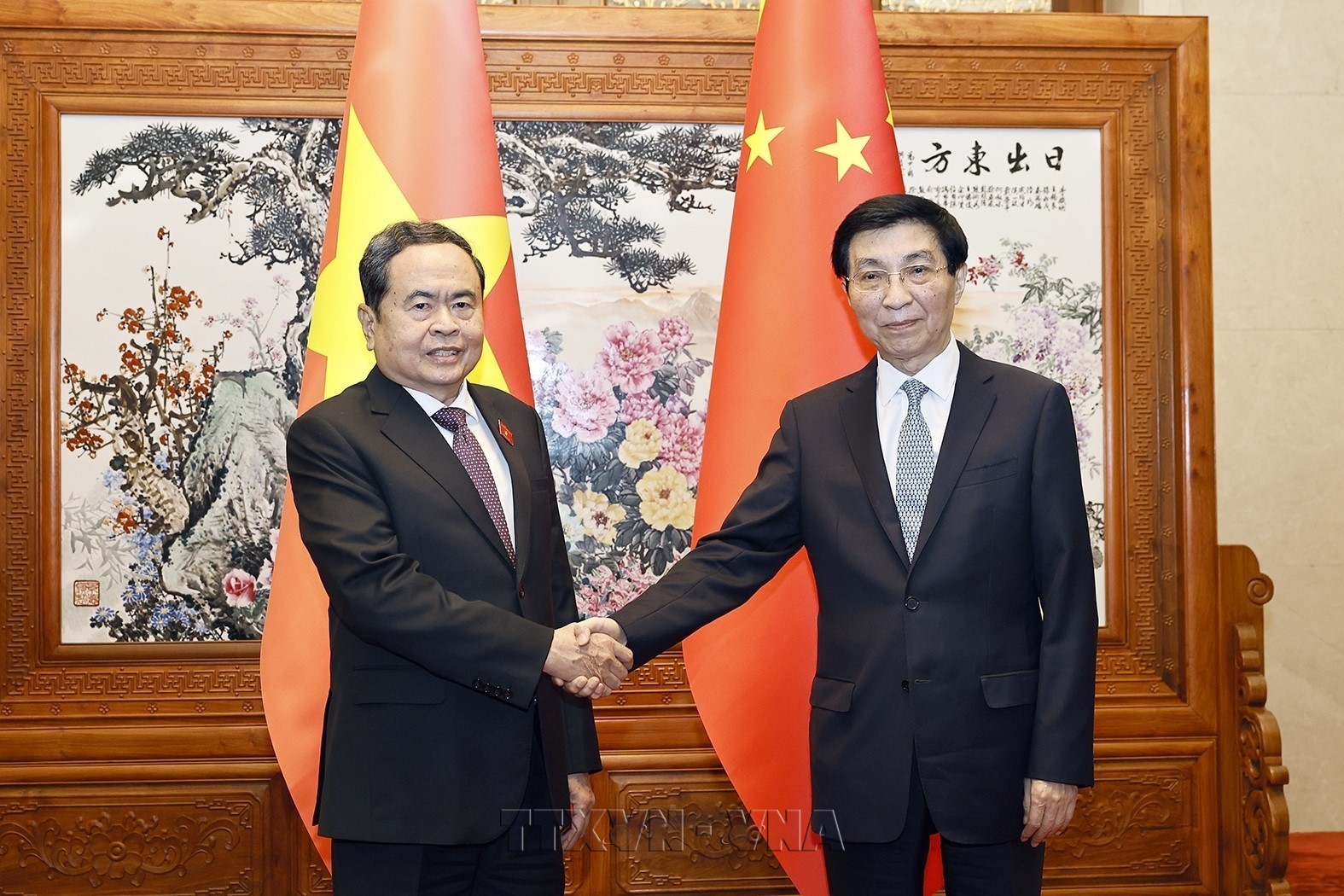 Chủ tịch Quốc hội Trần Thanh Mẫn hội kiến Chủ tịch Chính hiệp Toàn quốc Trung Quốc Vương Hộ Ninh