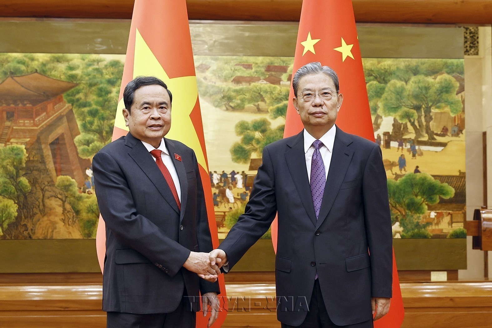 Tăng cường giao lưu, chia sẻ kinh nghiệm về công tác chuyên môn, hoạt động lập pháp giữa Việt Nam và Trung Quốc