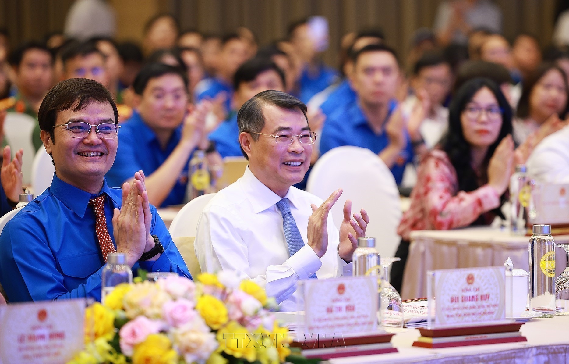 PMs Dialogue With Youth: Greater Opportunities for Youth Startups, Tech Innovation