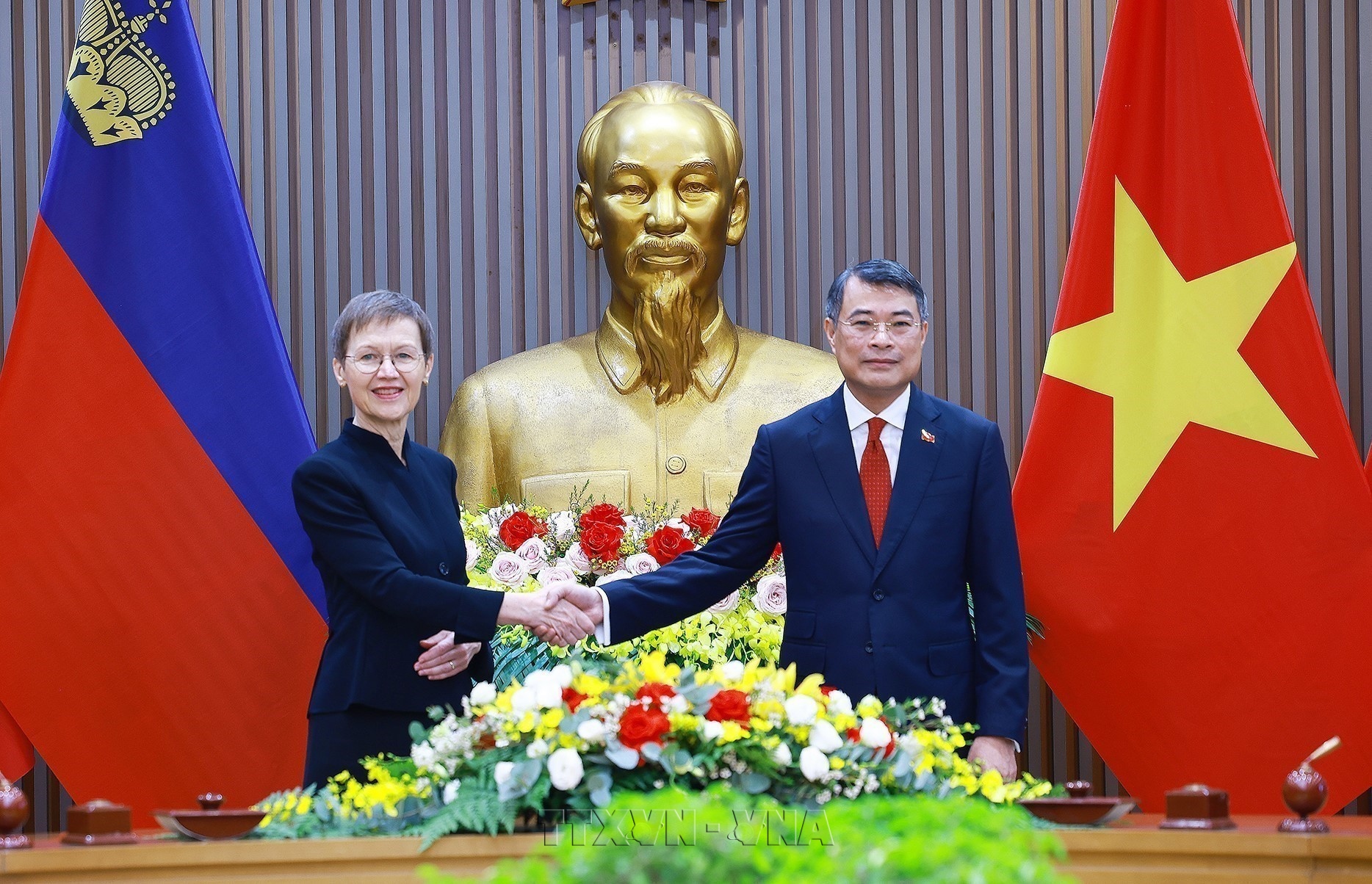 Vietnam, Liechtenstein Step up Cooperation, Tap Opportunities from New Agreements