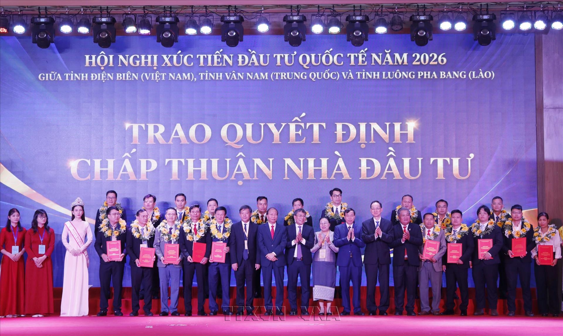 Đón dòng vốn hàng chục nghìn tỷ đồng từ hành lang kinh tế Việt Nam - Trung Quốc - Lào