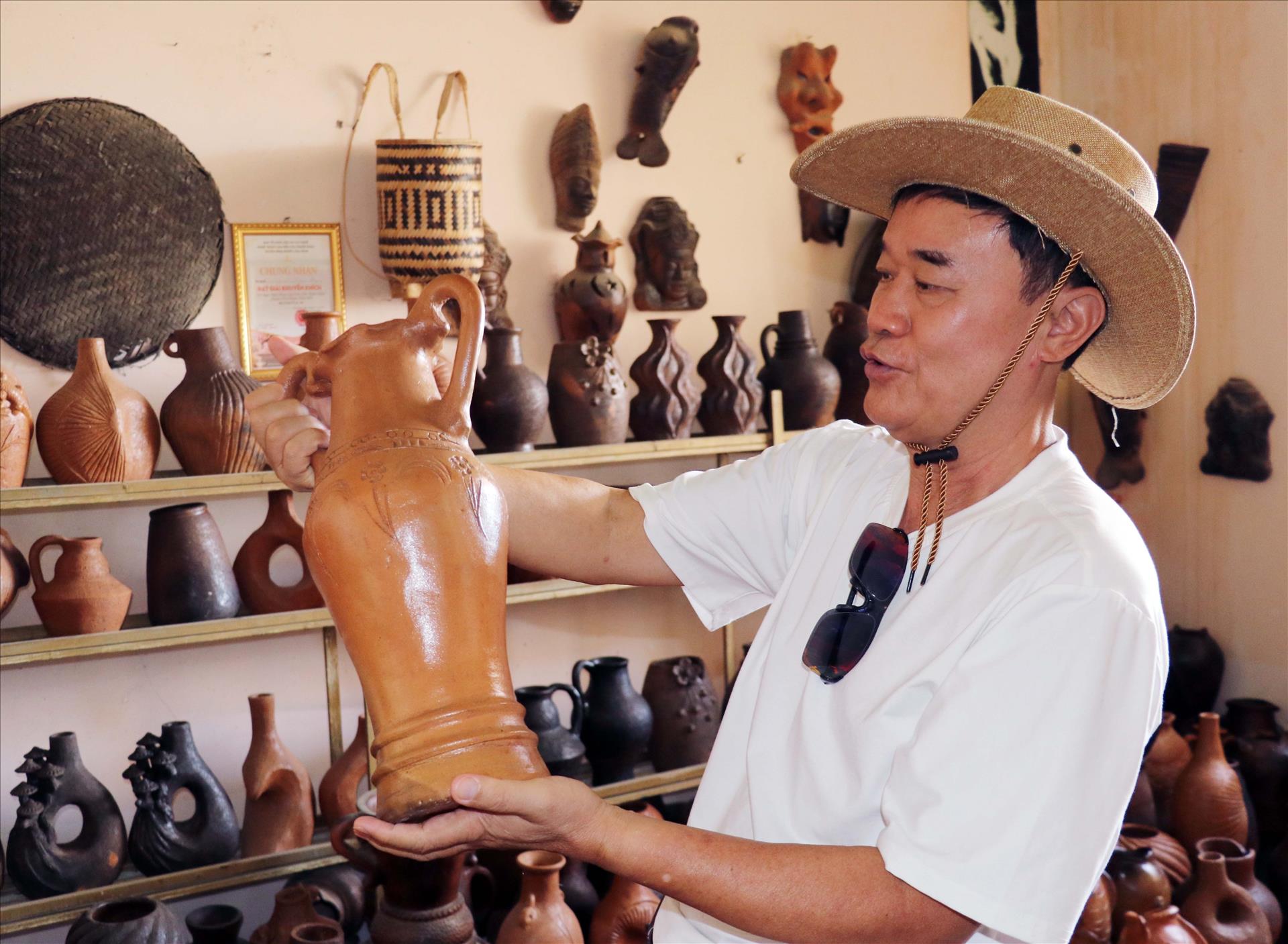 Tạo sức sống bền vững cho nghệ thuật gốm Chăm Bàu Trúc