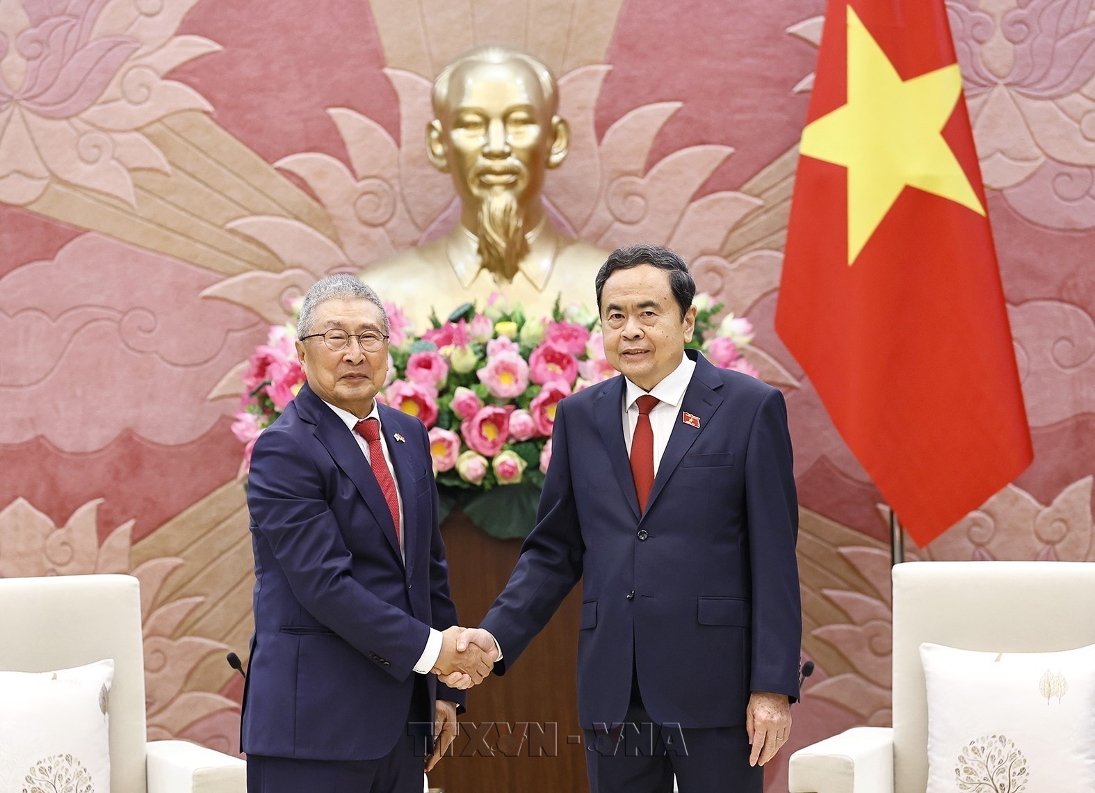 Chủ tịch Quốc hội Trần Thanh Mẫn tiếp Chủ tịch Hội Hữu nghị Hàn Quốc - Việt Nam