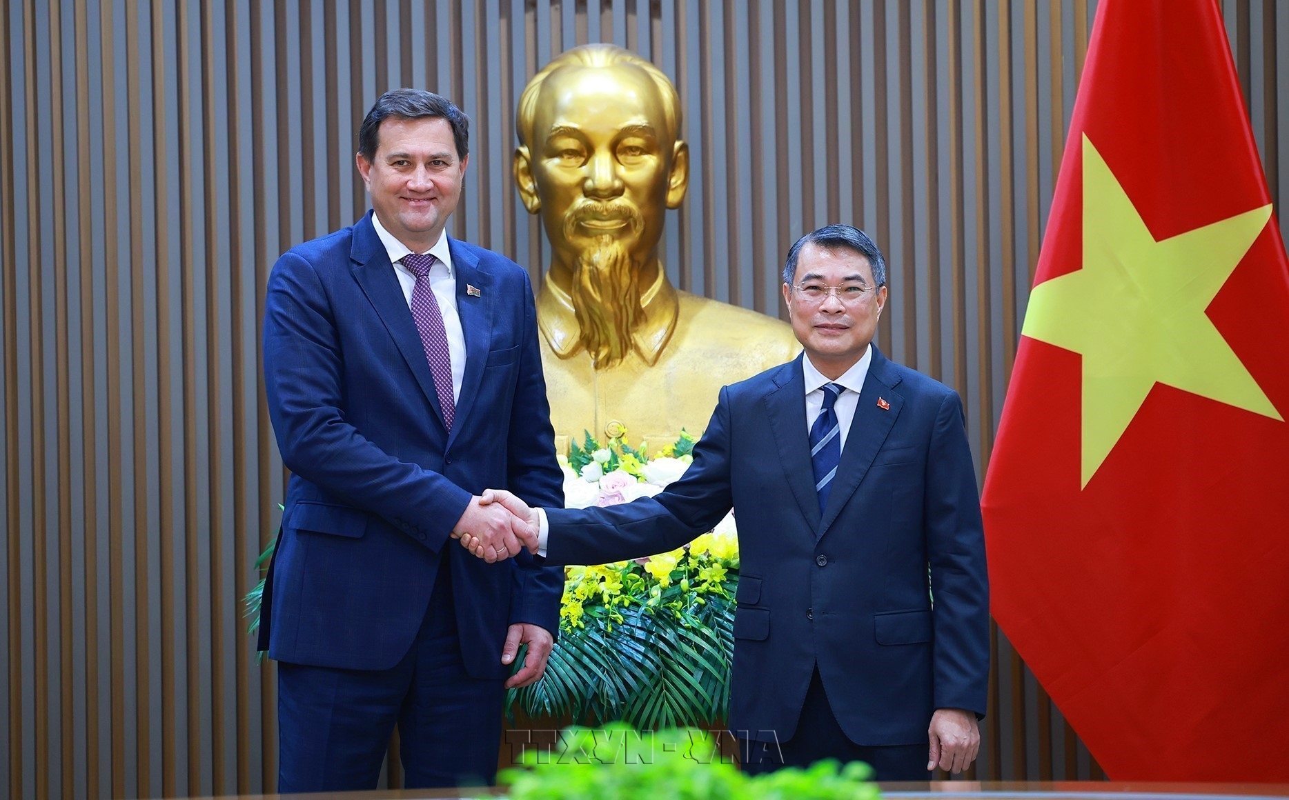 Thủ tướng Lê Minh Hưng tiếp Bộ trưởng Ngoại giao Belarus
