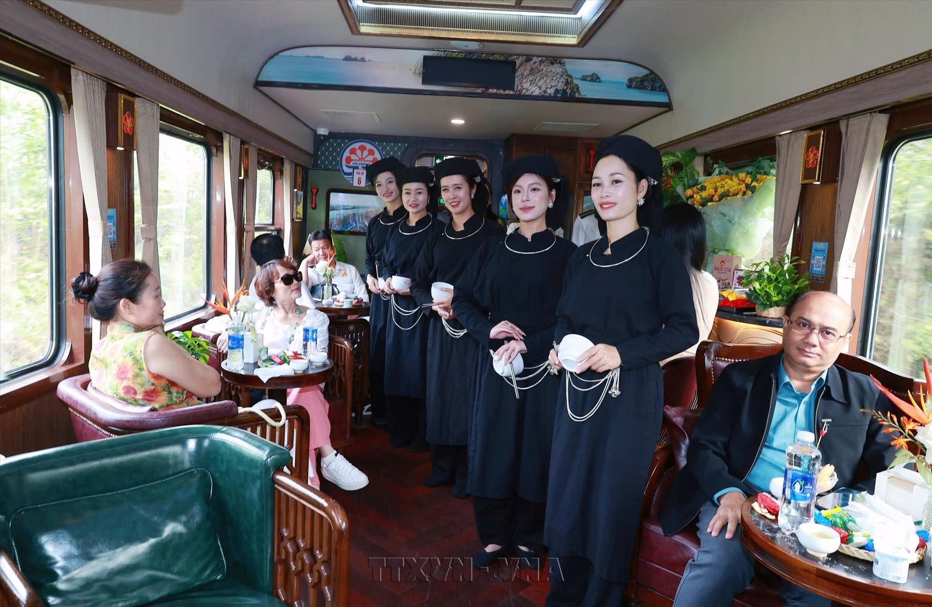 Hanoi–Thai Nguyen Heritage Train launched to promote railway tourism