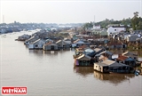The Rafting Village of Chau Doc