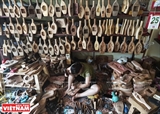 Hanoi village keeps an old craft alive