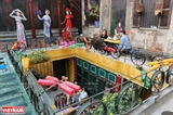 Cafetería reciclada en Hanoi