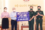 Trao 545 tỷ đồng cho Bộ Quốc phòng phục vụ công tác phòng chống dịch COVID-19