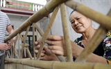 Une commune de Hanoï spécialisée dans la construction en bambou