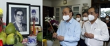Le président Nguyen Xuan Phuc rend hommage à danciens dirigeants du Parti et de lEtat