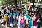 Young people in Ho Chi Minh City in Japanese traditional costumes excitedly take part in the festival. 