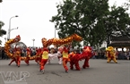 Dragon dance is performed by Hue artists. Photo: Viet Cuong