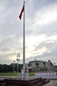 Lá cờ tổ quốc được kéo lên đỉnh của cột cờ cao 29 mét phía trước Lăng Chủ tịch Hồ Chí Minh.