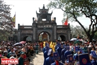 Hàng vạn du khách thập phương đổ về dự hội Cổ Loa và trẩy hội du xuân đầu năm mới. Ảnh: Thanh Hòa/Báo ảnh Việt Nam