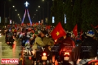 Воздух для празднования чемпионата сборной Вьетнама в Дананге. Фото: Тхань Хоа