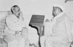 President Ho Chi Minh meets with Indian President Rajendra Prasad on February 5, 1958 during the Vietnamese leader’s friendship visit to India.  Photo: VNA
