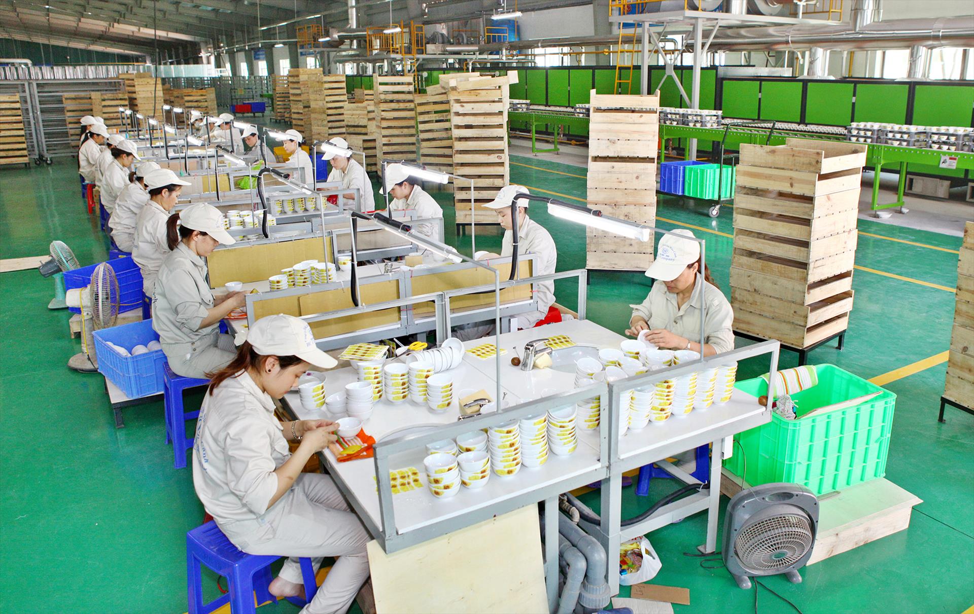 Hao Canh Ceramic Reaches Out to the World