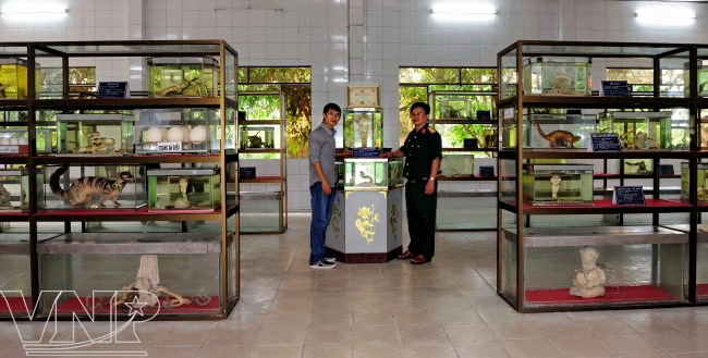 Trại rắn Đồng Tâm