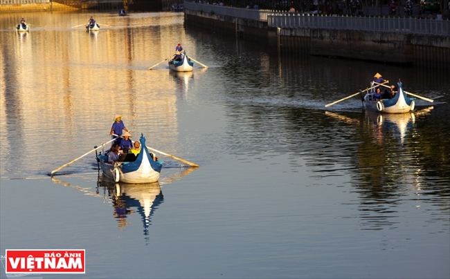 New Canal Boat Tour in Ho Chi Minh City