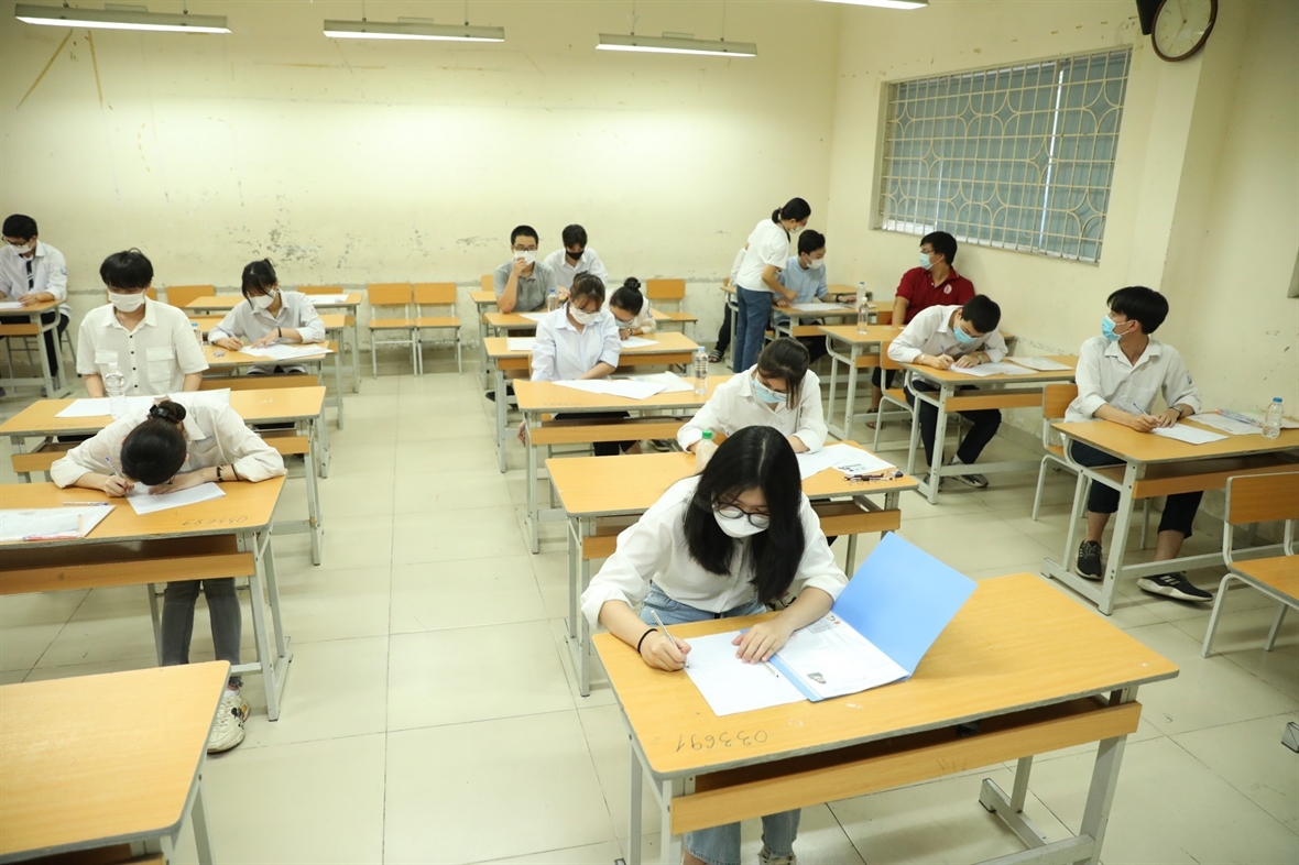 Thí sinh cả nước bước vào kỳ thi tốt nghiệp THPT năm 2021 - Vimarsana News
