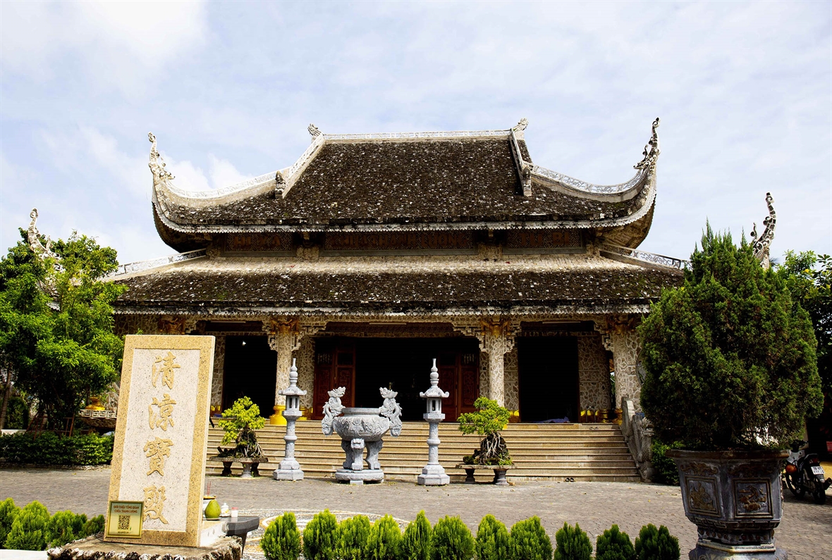 Chùa Thanh Lương - Điểm du lịch tâm linh nổi tiếng xứ Nẫu